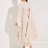 Rachel - Vaaleanpunainen midi-mekko V-aukeamalla ja chiffohrmella