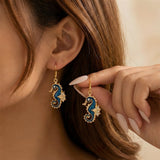 Merihevonen onnenamuleti - korvakorut, mukana ilmainen kaulakoru | Rajoitettu tarjous