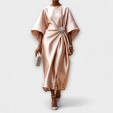 Ylellinen hohtava satiinimekko maxi-mittainen