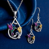 Upeat Colibri-korvakorut, ilmainen kaulakoru mukana | Rajoitettu tarjous