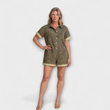 Nonette - Leopardikuvioinen Paidaliivi-haalari