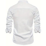 Callum | Miehen pellavapaidan nappilistan kanssa