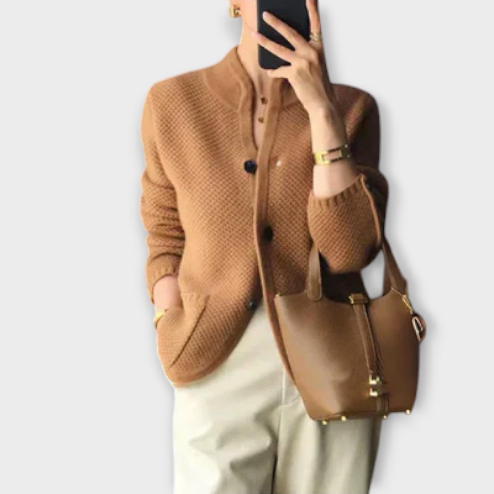 Alissa - Elegantti ja Kotoisa Neuletakki