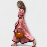 Elegantti Rosa Maxi-mekko lyhyillä hihoilla