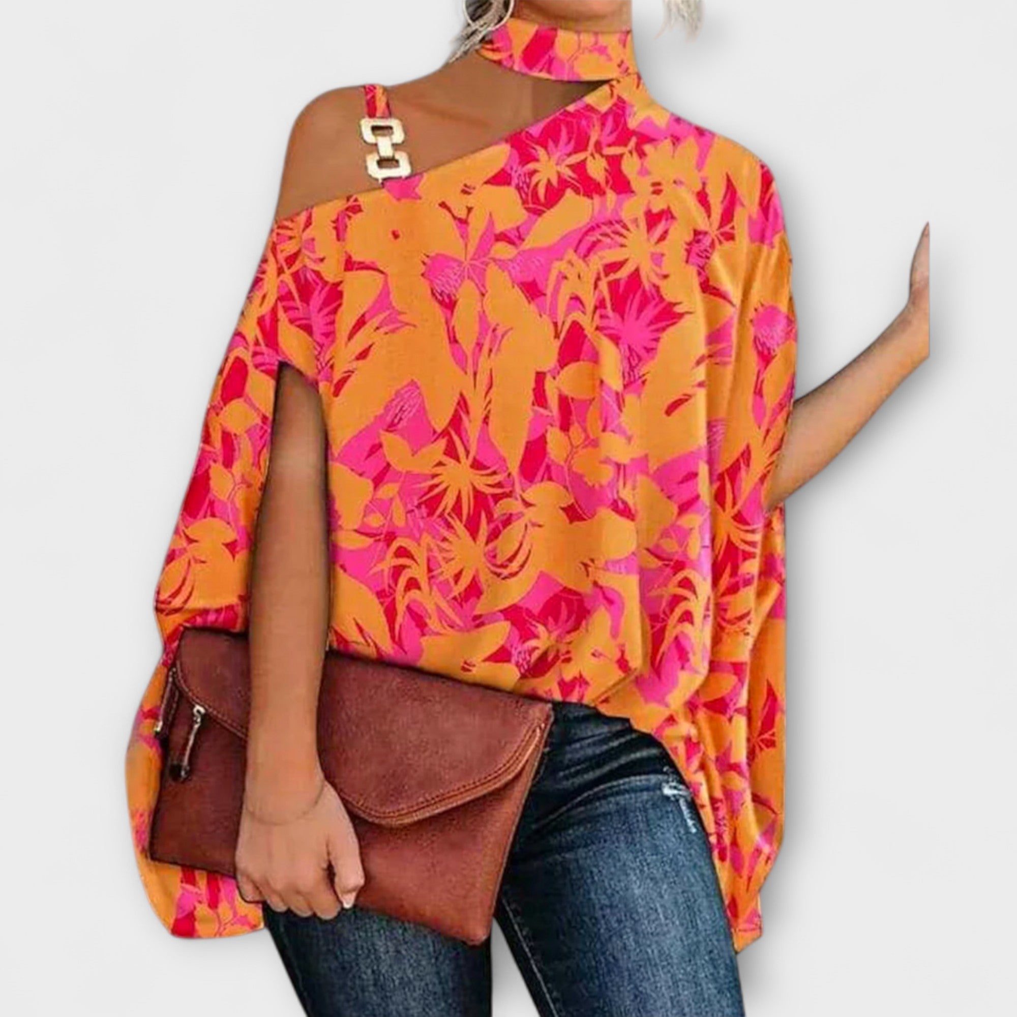 Naisellinen toppi irrotettavilla olkaimilla