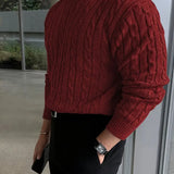 Mergim – Rento neulepusero pitkillä hihoilla