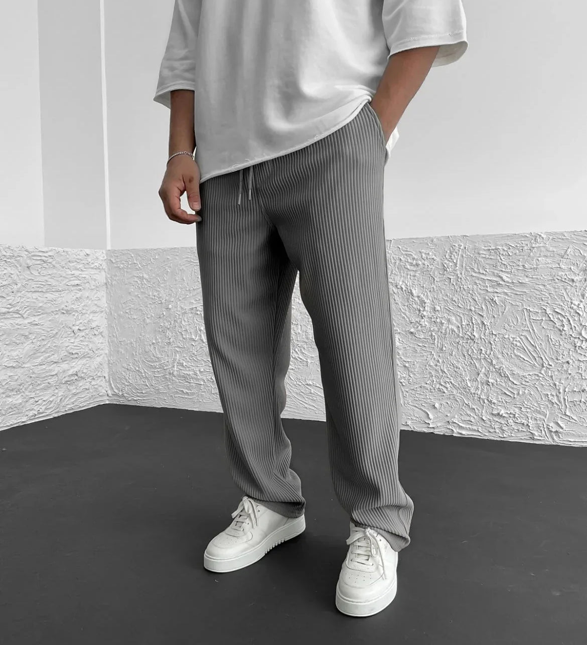 Vapaamuotoiset housut