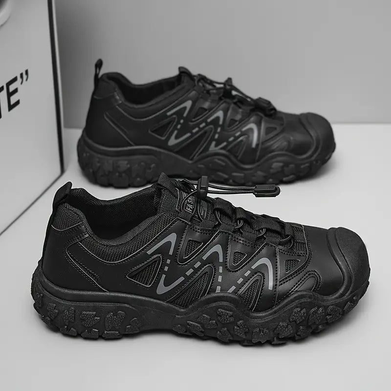 Miesten ulkoilmaretkeilykengät beige tai musta