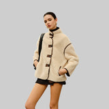 Zoe - Tyylikäs fleece-takki kontrastorein