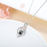 Onnen tassu-kaulakoru