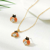 Korvakorut Leppäkertut – Onnen talisman – ilmainen kaulakoru | Rajoitettu tarjous