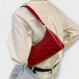 Lora - Kiiltävä nahkainen laukku