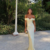 Bárbara | Pitkät satiiniset olkaimettomat mekot