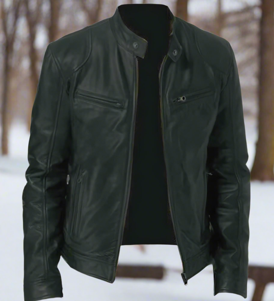 Tyylikäs, kiiltävä ja hyvin istuva nahkatakki miehille