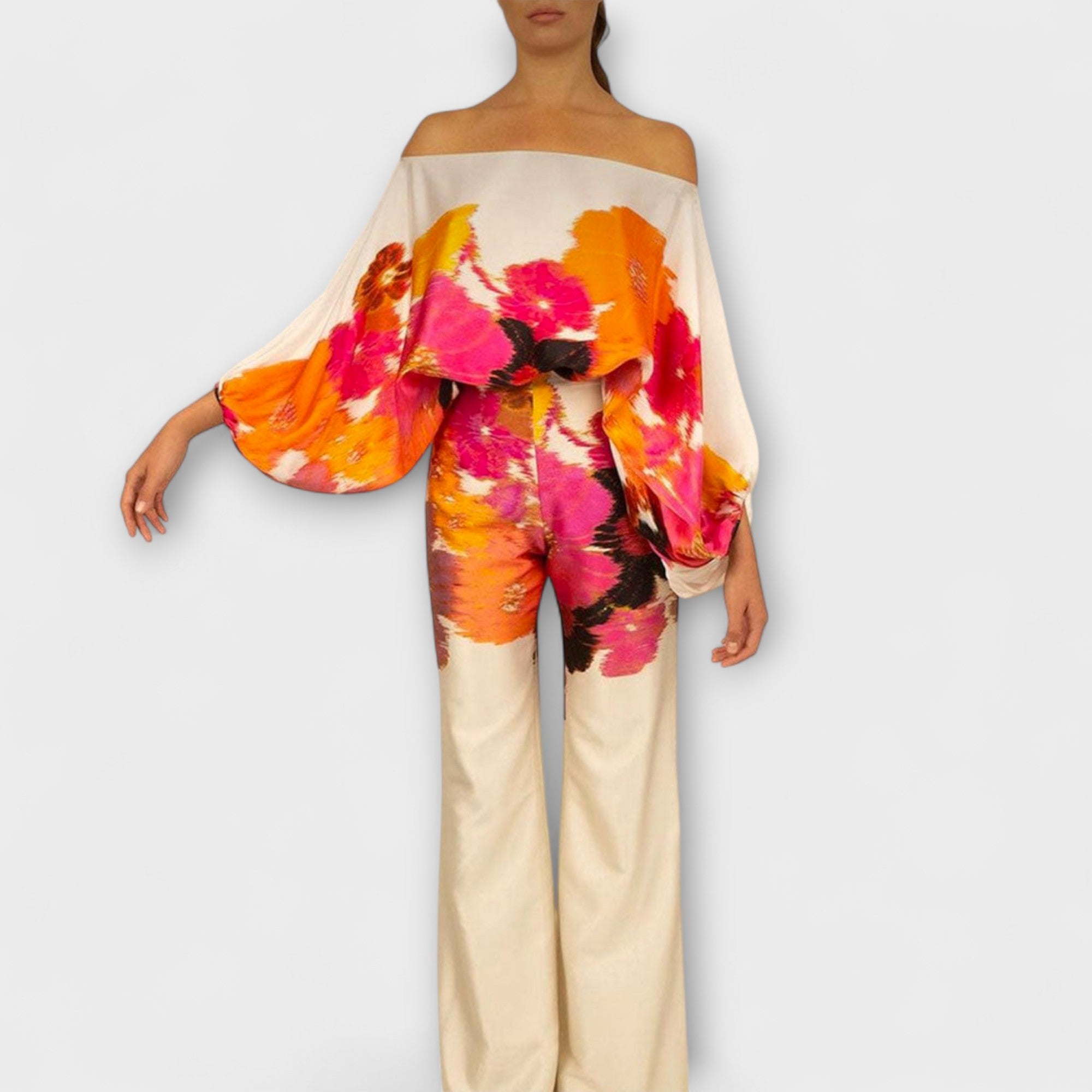 Greta - Kahden kappaleen kesämekkoetu</Assistant>