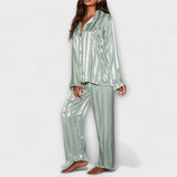 Flair - Ylellinen pyjama puku