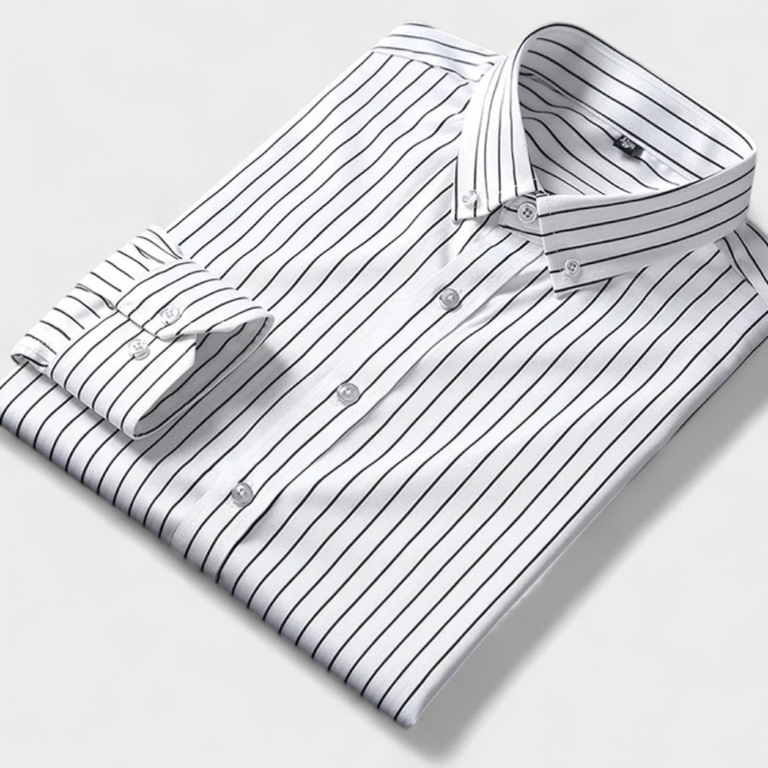 Oskar - Illallisrento selkäraidallinen miesten paita