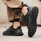 Miesten vuoristokengät eri väreissä