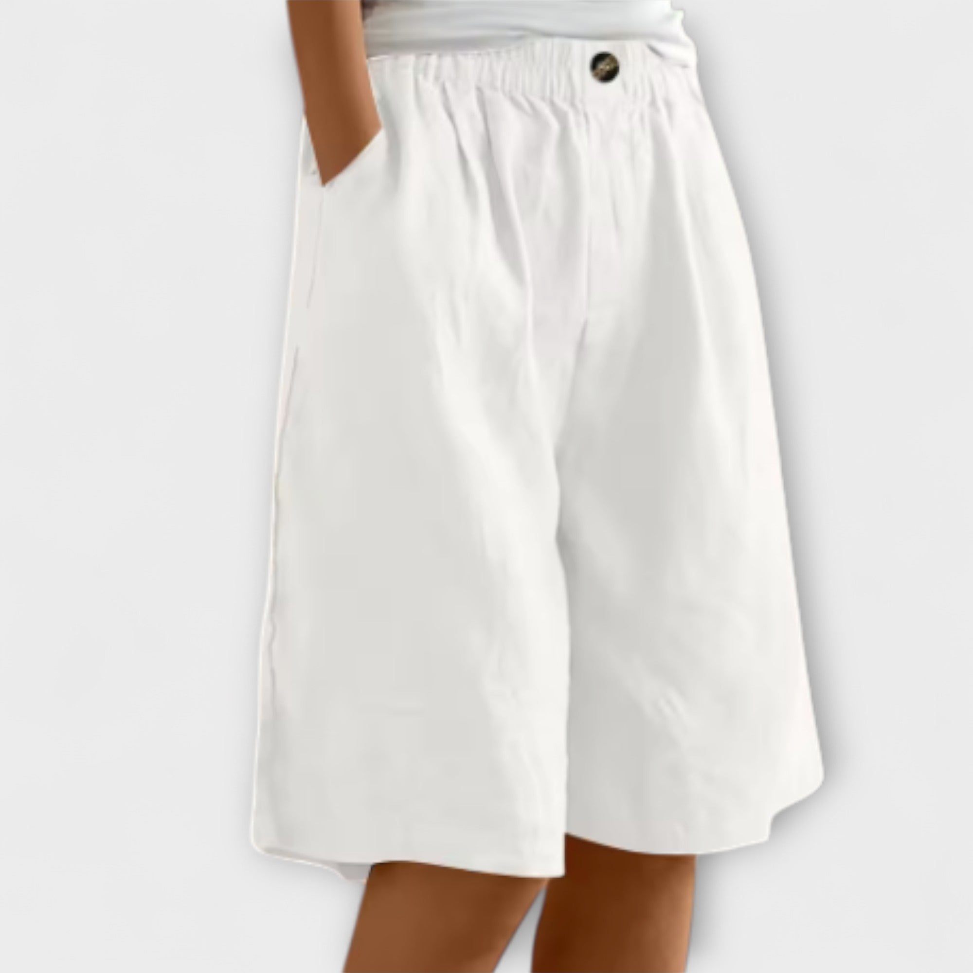 Nerissa - Kesäiset shortsit