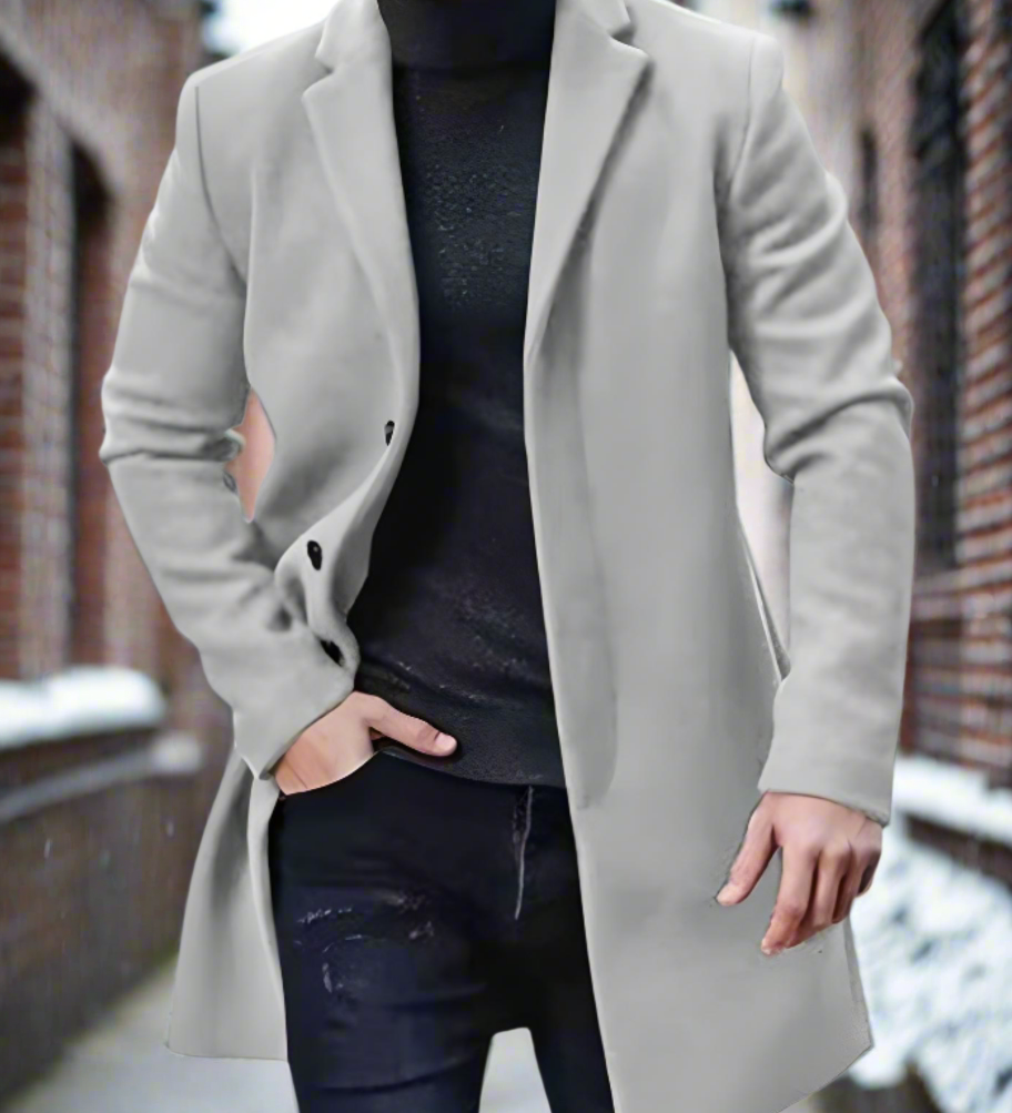 Laadukkaasti leikattu, napitettava miesten takki
