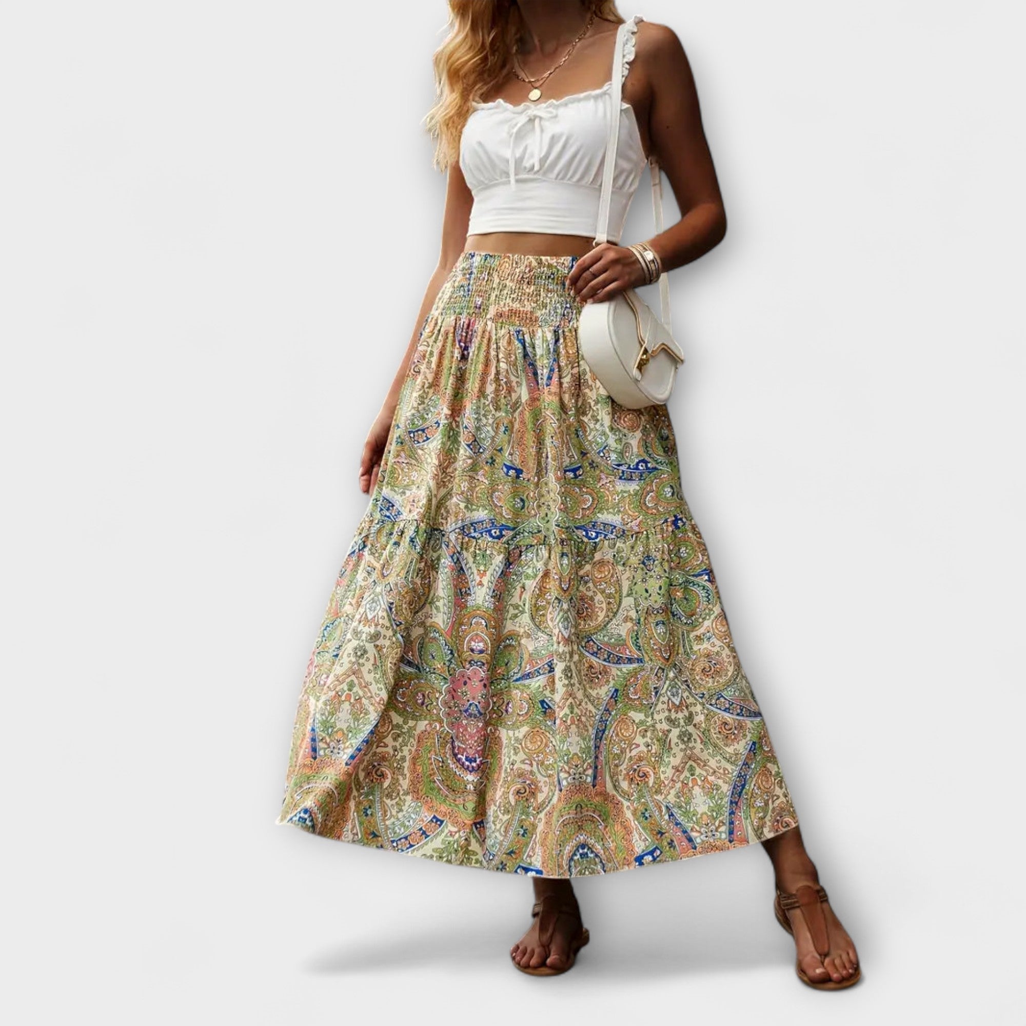 Kuviollinen virtaava hame