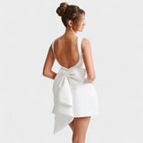 Carrie | Minihame hopeasäikeisellä nauhalla