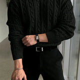 Mergim – Rento neulepusero pitkillä hihoilla