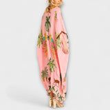 Linda - Hävytön mekko vinon olkapäiden ja kookospähkinäkuvioilla