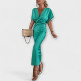 Sable - Kiinteä satiininimellinen V-pääntie ristiköysi kapeaistuva maximekko