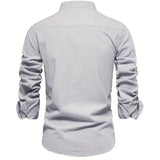 Callum | Miehen pellavapaidan nappilistan kanssa