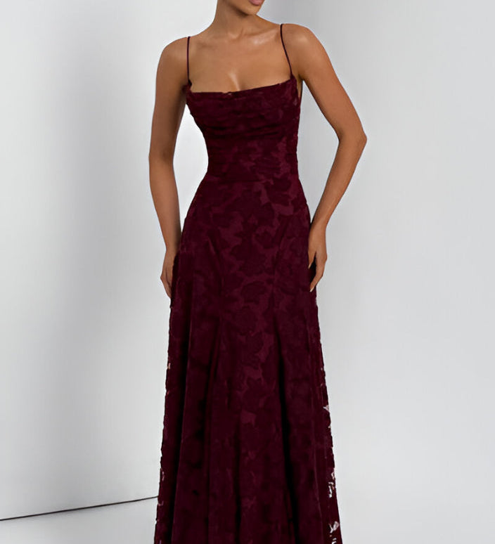 Francisa | Pitkä mekko pitsisestä korsetista