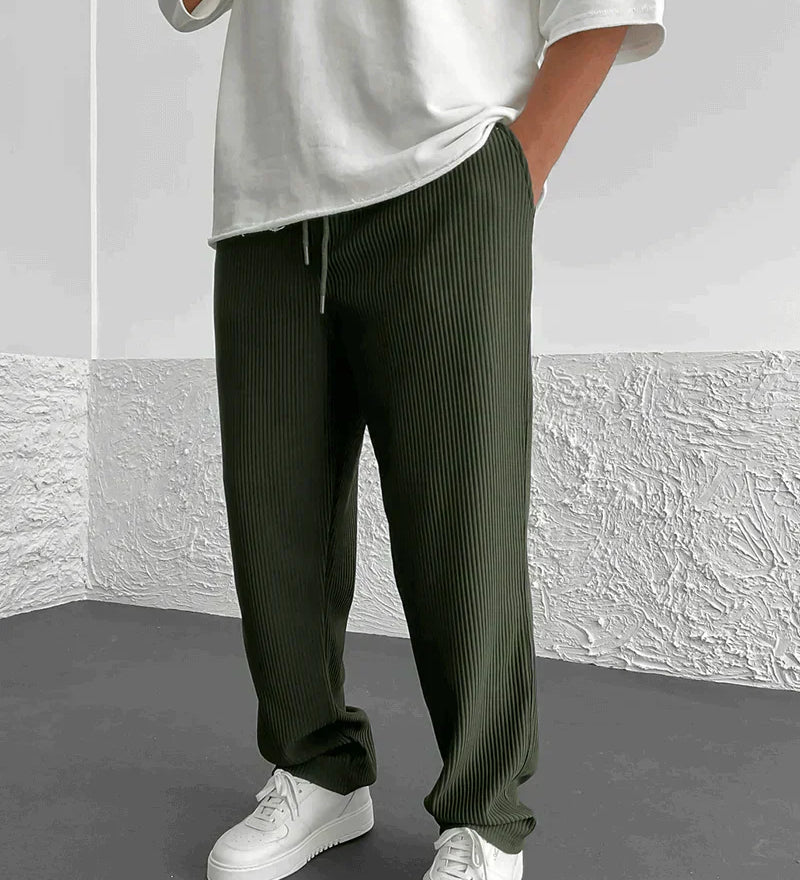 Vapaamuotoiset housut