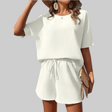 Carla – Kevyt kesämallinen setti