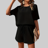 Carla – Kevyt kesämallinen setti