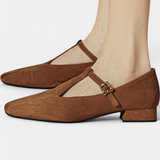 Elly matalat korkokengät remmillä ja soljella