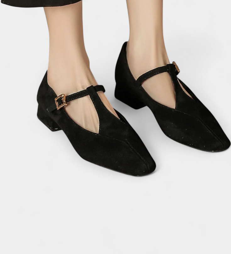 Elly matalat korkokengät remmillä ja soljella