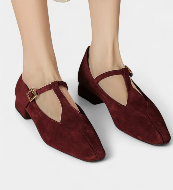 Elly matalat korkokengät remmillä ja soljella