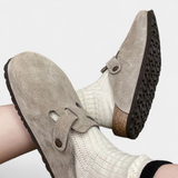 Aubree | Miesten ja naisten samettimoffisaappaat säädettävällä hihnalla